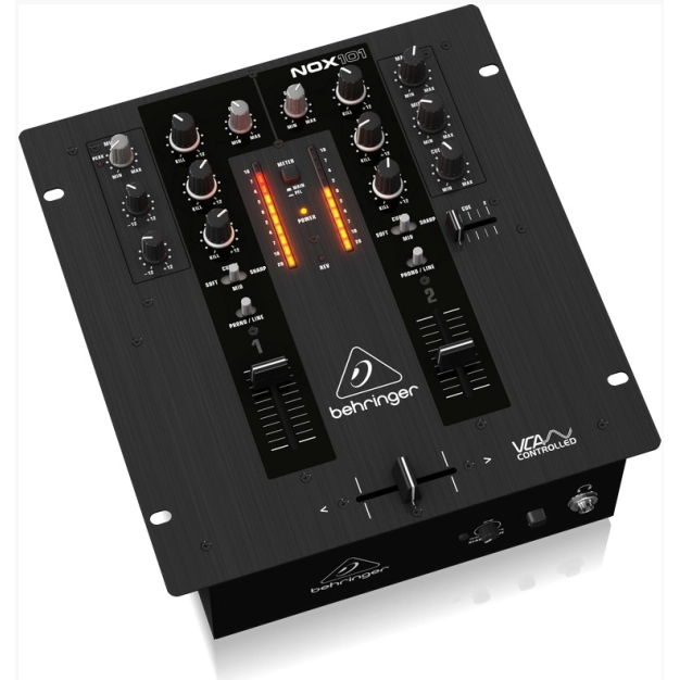 DJ мікшерний пульт Behringer NOX101