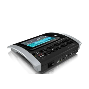 Цифровий пульт мікшерний Behringer X18