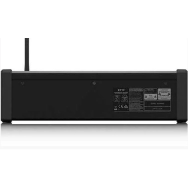 Цифровий пульт мікшерний Behringer XR12