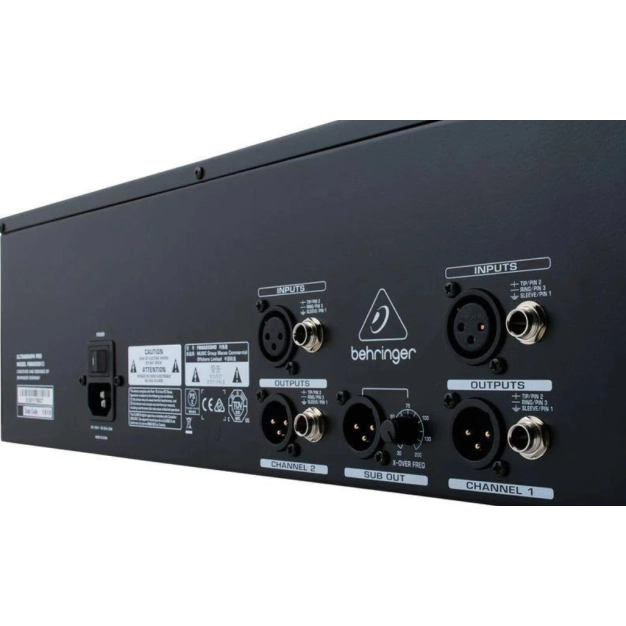 Графічний еквалайзер Behringer FBQ6200HD