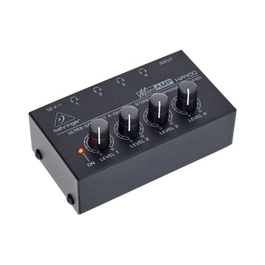 Підсилювач для навушників Behringer HA400