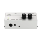 Підсилювач для навушників Behringer MA 400