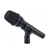 Вокальный динамический микрофон AKG P3 S