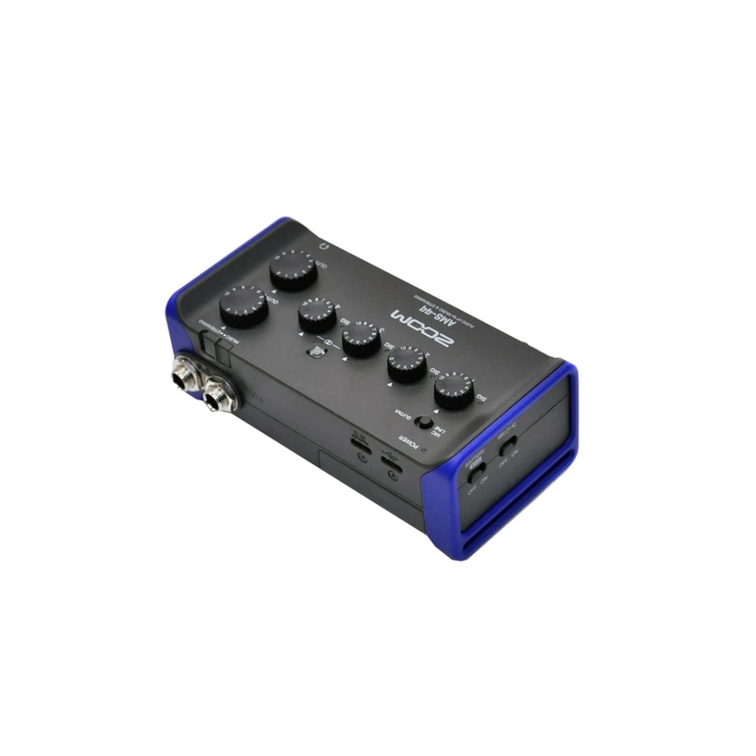 Аудіоінтерфейс Zoom AMS-44 Аудіоінтерфейс Zoom AMS-44
