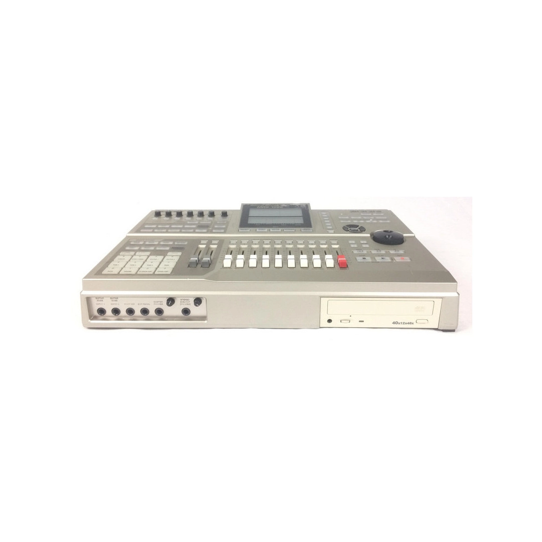Портативный рекордер Zoom MRS-802 CD
