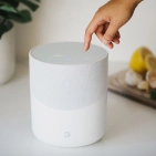 Акустична система Bluesound PULSE M Compact Wireless Streaming Speaker White Акустична система Bluesound PULSE M Compact Wireless Streaming Speaker White