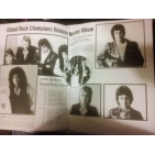 Box-set Queen: News Of The World (LP, 3xCD, DVD)