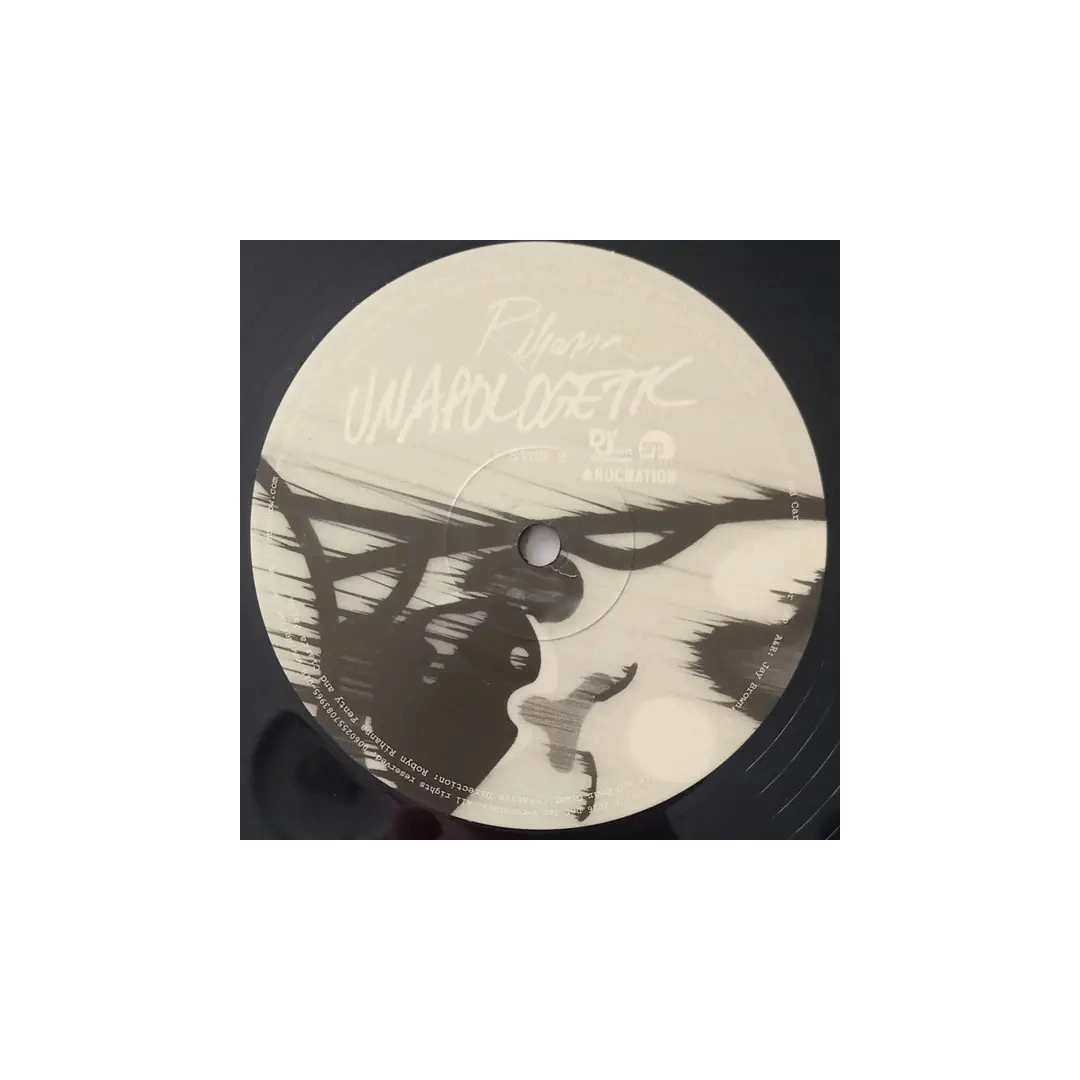 LP2 Rihanna: Unapologetic