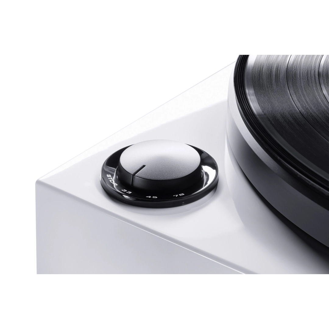 Програвач платівок Magnat MTT 990 with cartridge Black