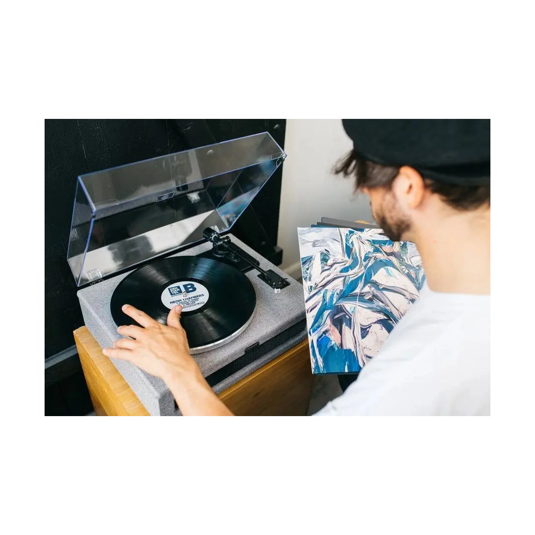 Програвач грамплатівок Lenco LS-440GY