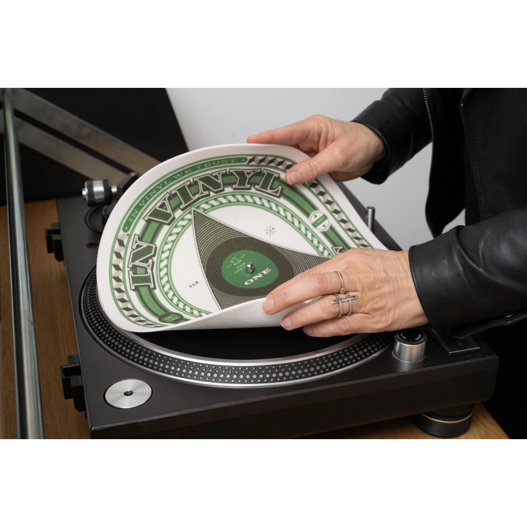 Сліпмат Rock On Wall - In Vinyl We Trust Сліпмат Rock On Wall - In Vinyl We Trust