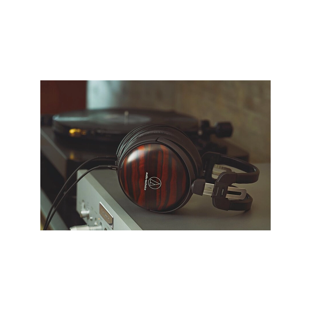 Навушники Audio-Technica ATH-AWKT/f