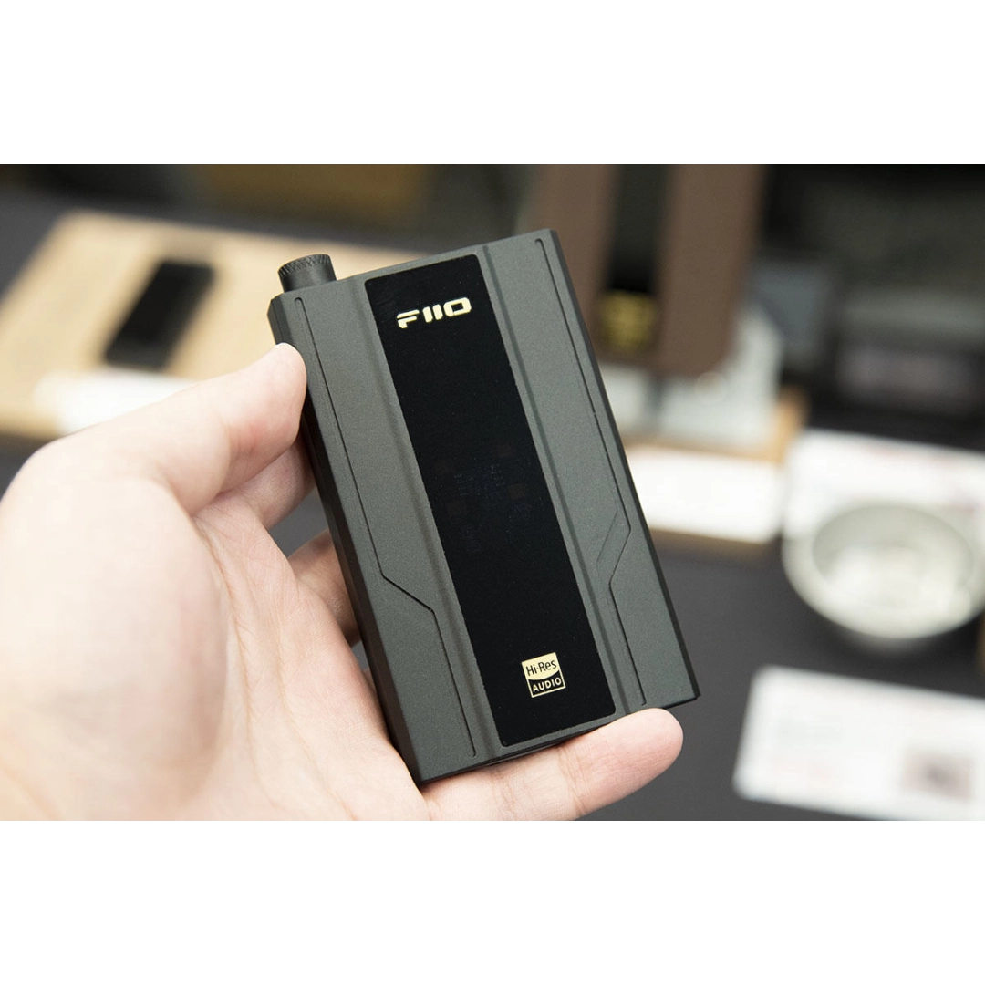 Підсилювач для навушників FIIO Q11 Підсилювач для навушників FIIO Q11
