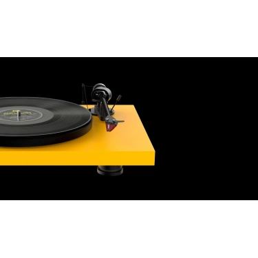 Pro-Ject Debut Carbon EVO 2M-Red Satin Yellow