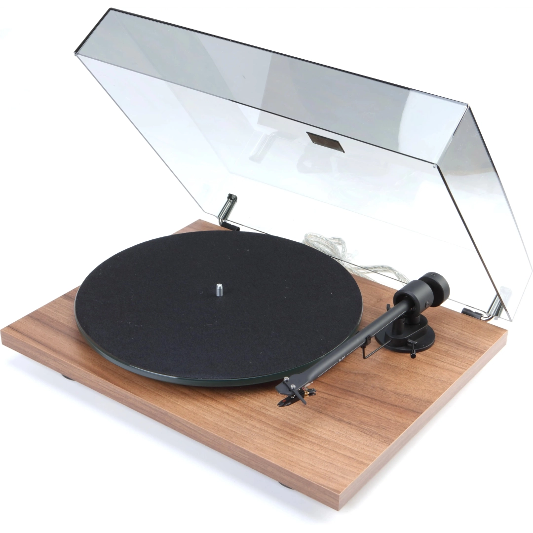 Pro-Ject Debut III OM5e Wood Pro-Ject Debut III OM5e Wood