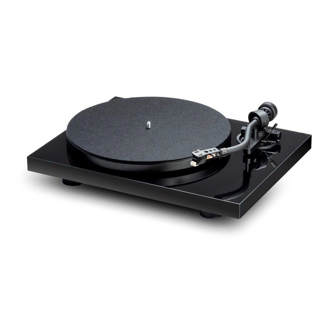 Програвач вінілових платівок Pro-Ject Debut S Rainier HG Black