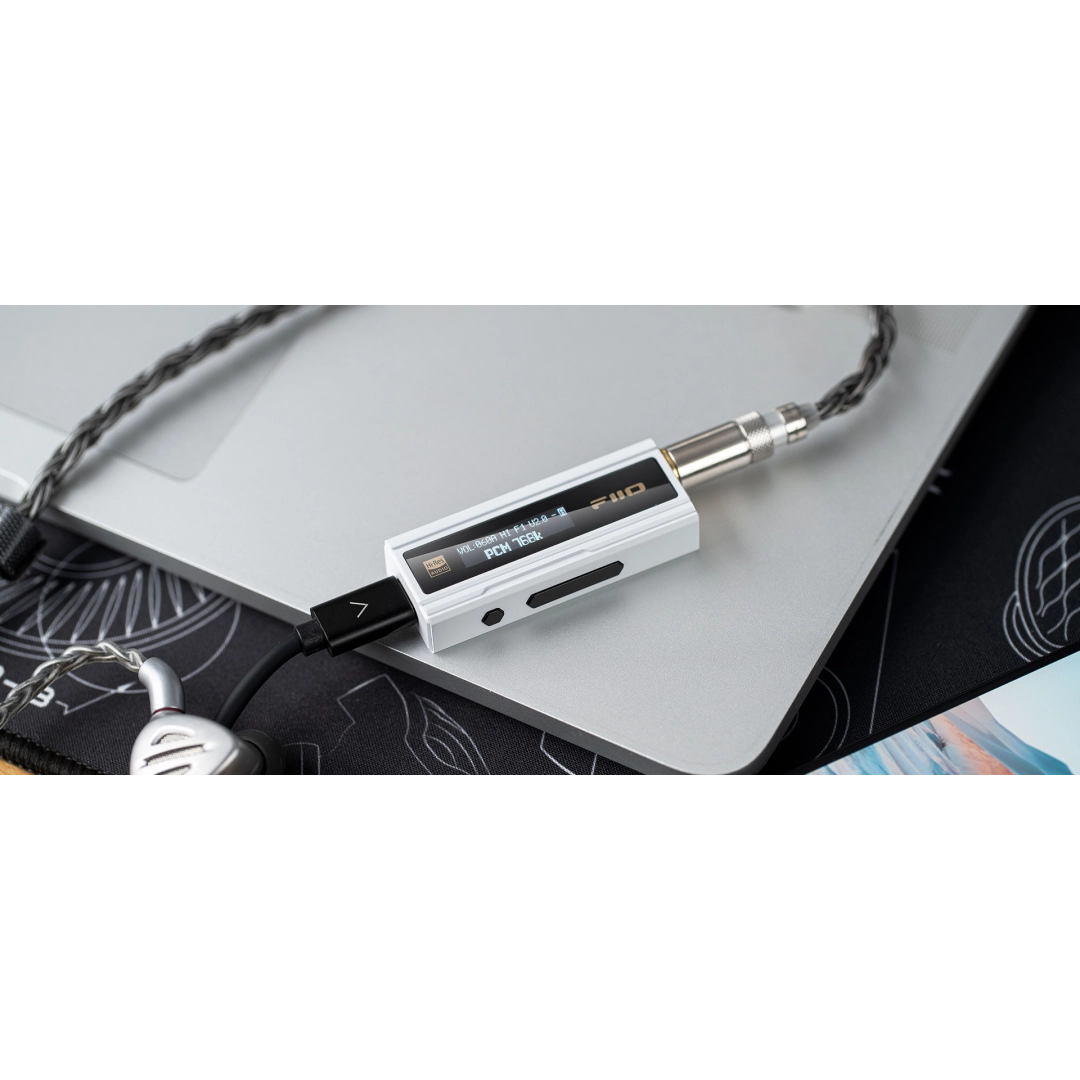 ЦАП та підсилювач для навушників FIIO KA5 White