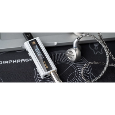 ЦАП та підсилювач для навушників FIIO KA5 White