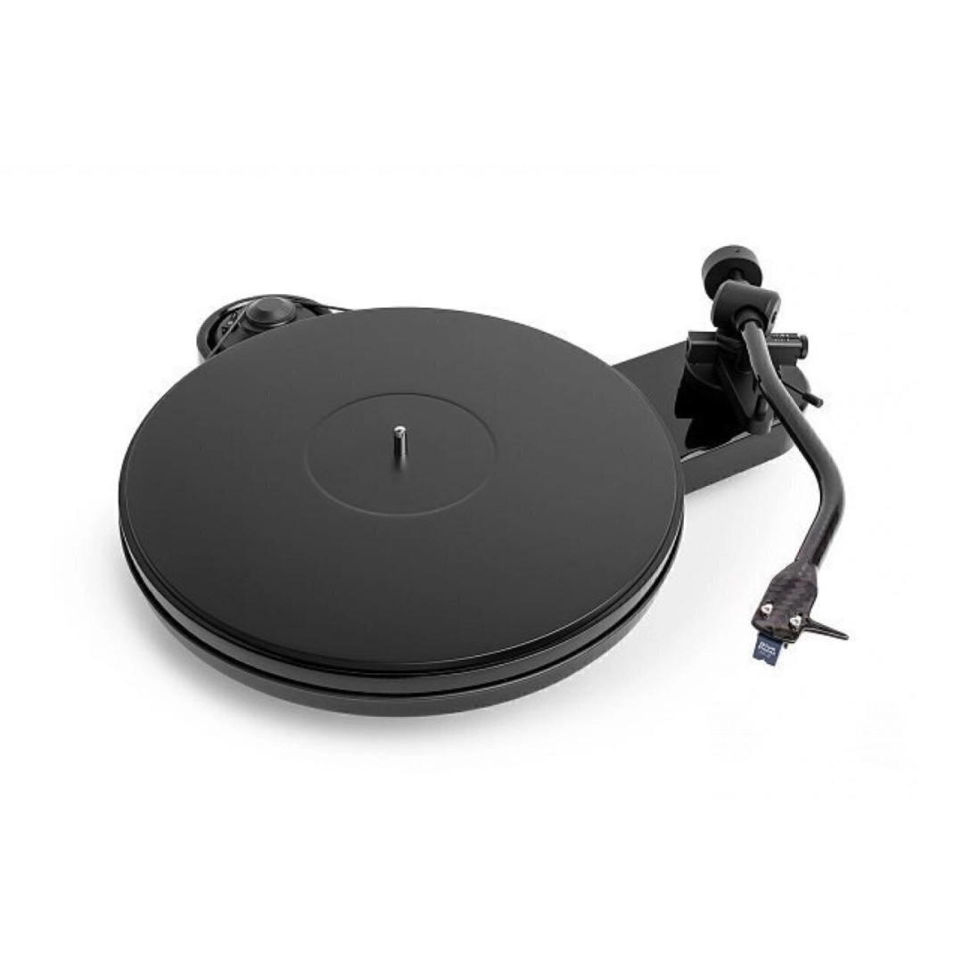 Проигрыватель виниловых пластинок Pro-Ject RPM 3 Carbon 2M-Silver Piano