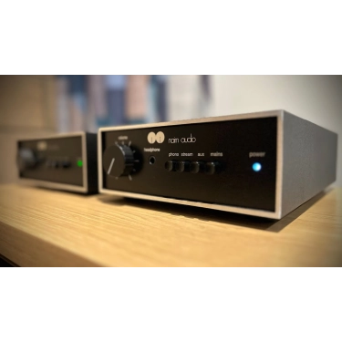 Інтегральний підсилювач Naim NAIT 50
