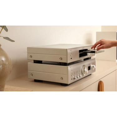 CD програвач Denon DCD-900NE Silver