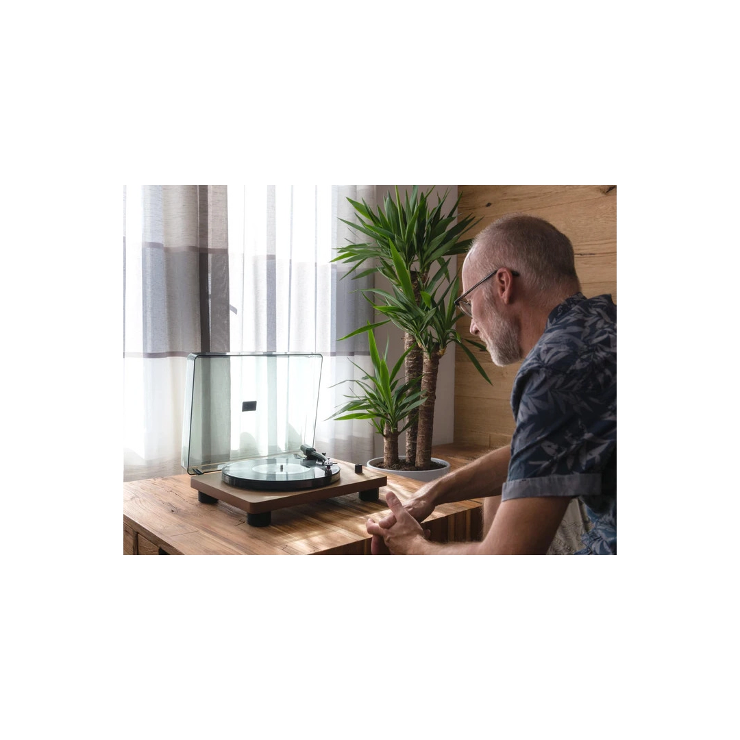 Програвач вінілових платівок Lenco L-30WD