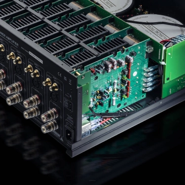 Підсилювач потужності багатоканальний Musical Fidelity M6x 250.7
