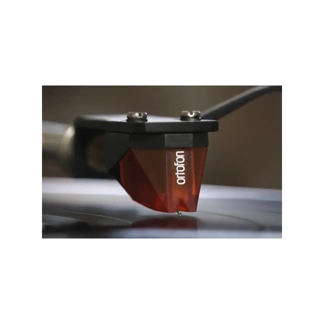 Програвач вінілових платівок Pro-Ject RPM 5 Carbon 2M-Bronze Piano Програвач вінілових платівок Pro-Ject RPM 5 Carbon 2M-Bronze Piano