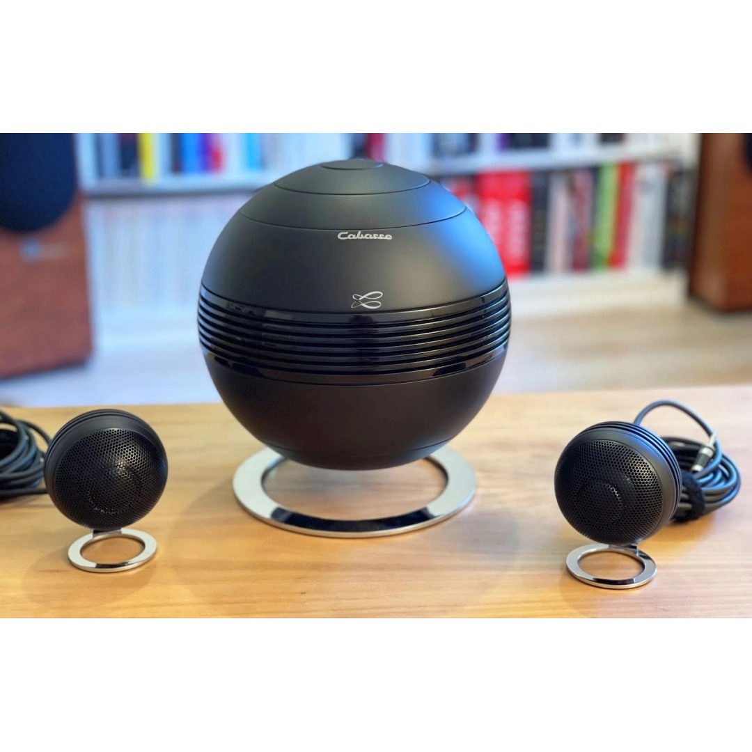 Комплект активної акустики Cabasse The Pearl Keshi Black Комплект активної акустики Cabasse The Pearl Keshi Black