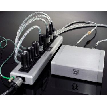 Мережевий фільтр Nordost QBASE8 MARK II Power Distribution System (EU (Schuko))