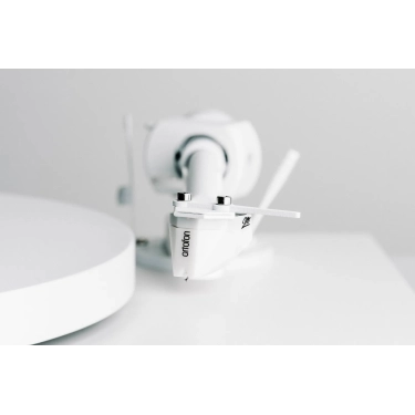 Програвач вінілових платівок Pro-Ject Debut PRO 2M White Satin White